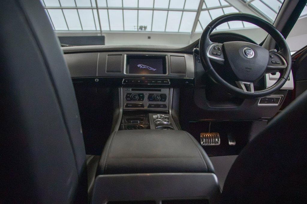 Jaguar XF  Grey #33