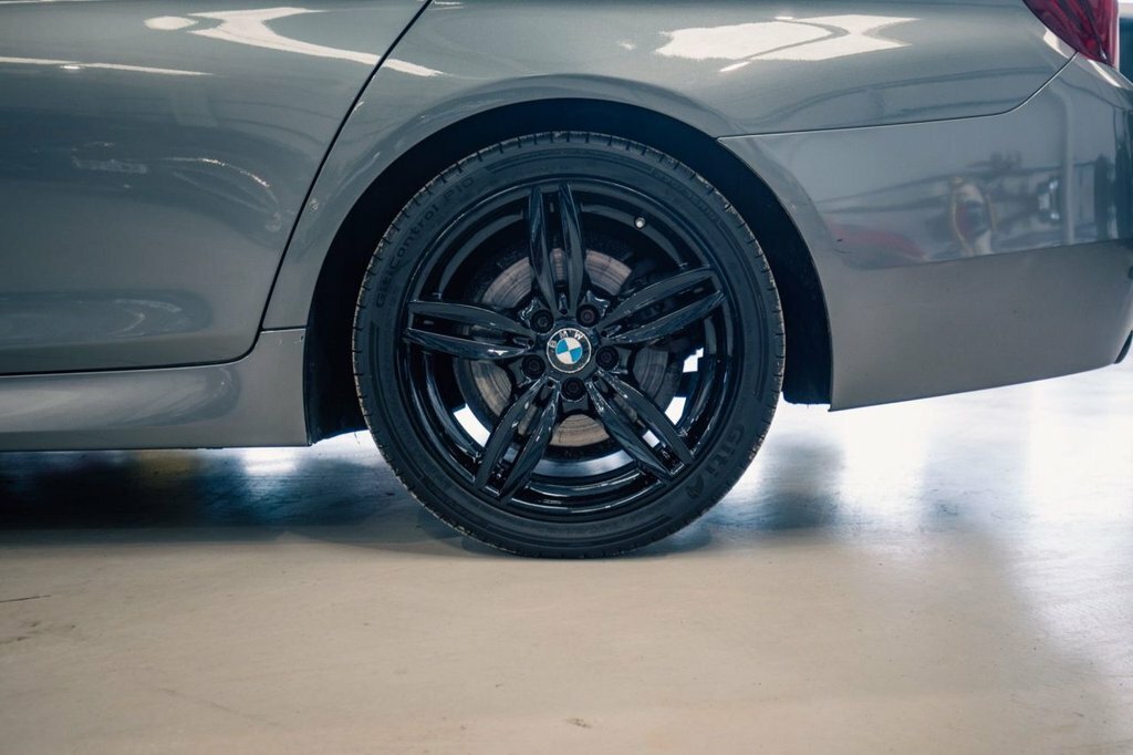 BMW 5 Series 2L M Sport Grey #4