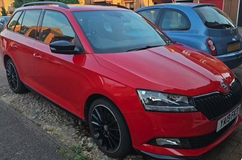 Skoda Fabia 1L Monte Carlo Red