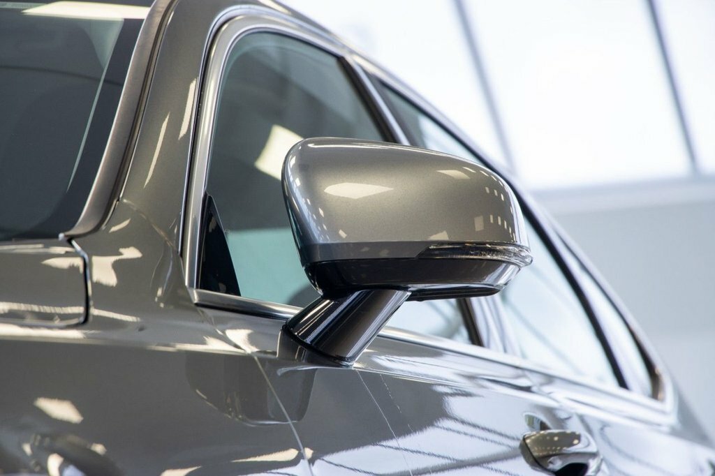 Volvo S90 D4 Inscription Silver #25
