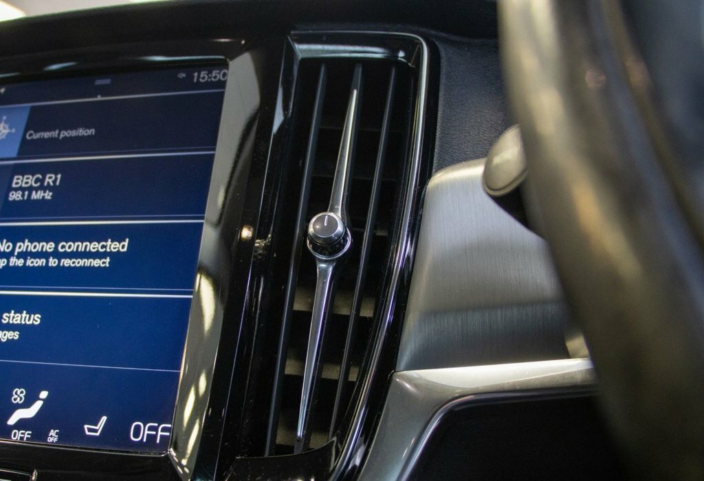 Volvo S90 D4 Inscription Silver #50