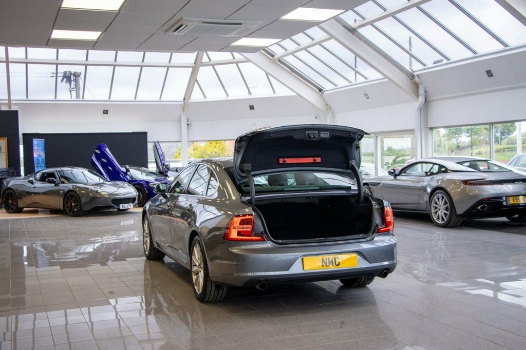 Volvo S90 D4 Inscription Silver #10