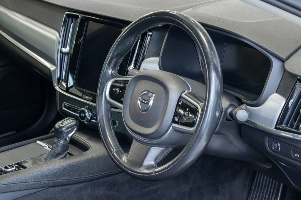 Volvo S90 D4 Inscription Silver #29