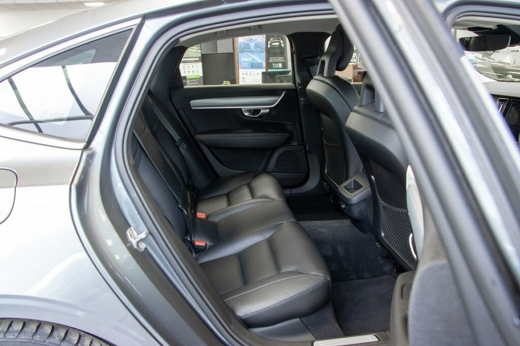 Volvo S90 D4 Inscription Silver #28