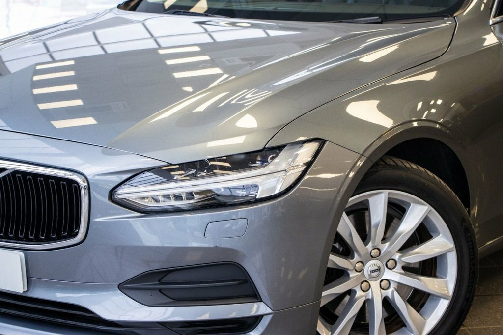 Volvo S90 2L Momentum Grey #4