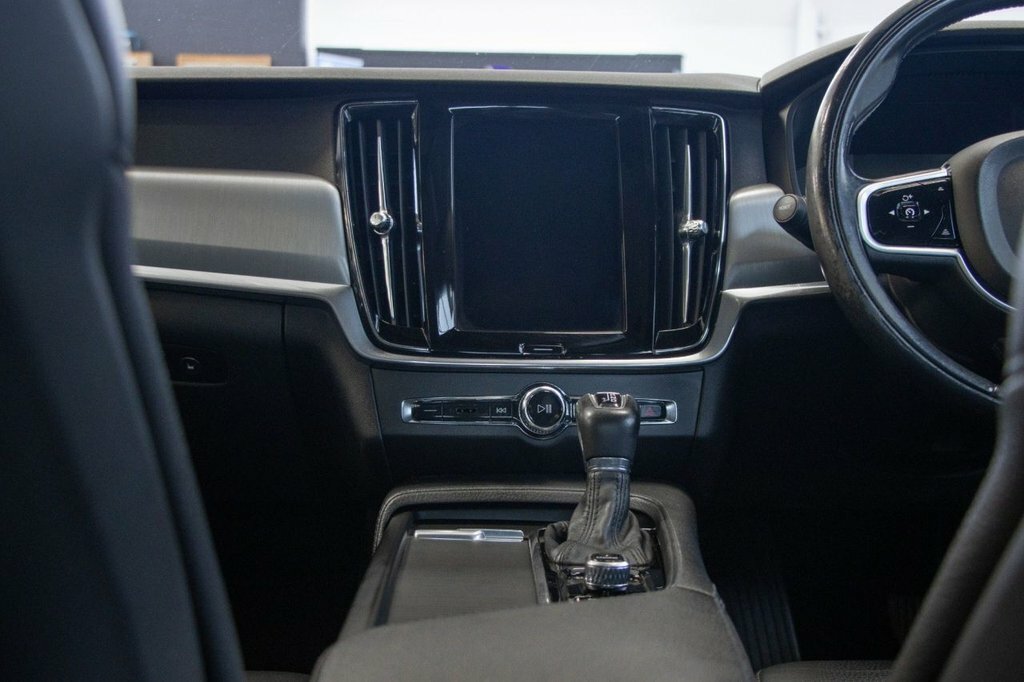 Volvo S90 D4 Inscription Silver #45