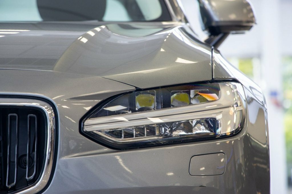 Volvo S90 D4 Inscription Silver #26