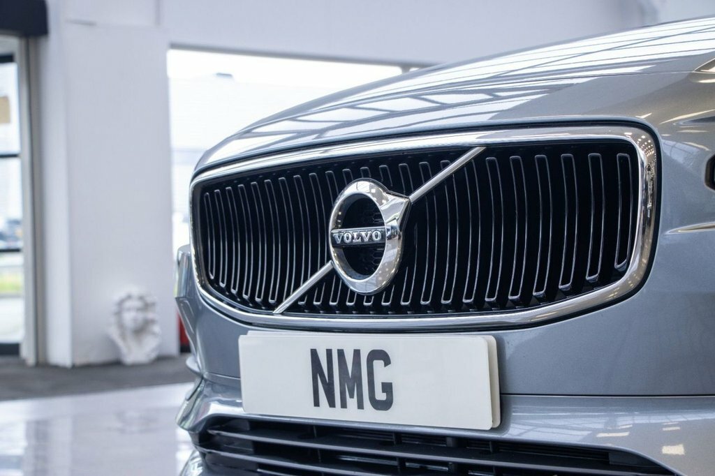 Volvo S90 D4 Inscription Silver #24