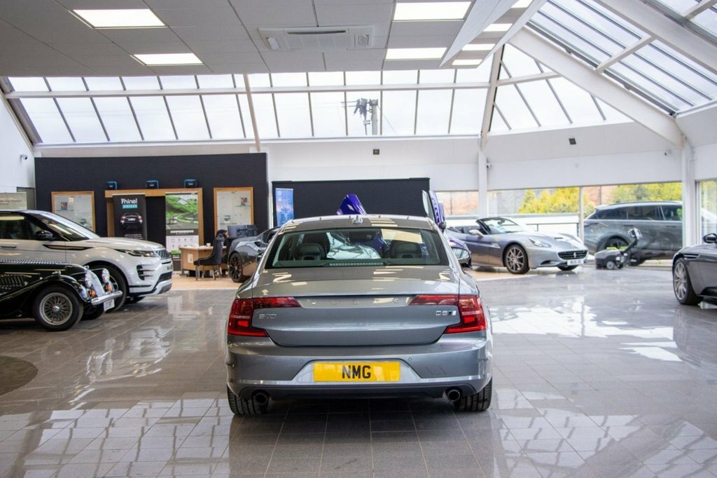 Volvo S90 D4 Inscription Silver #9