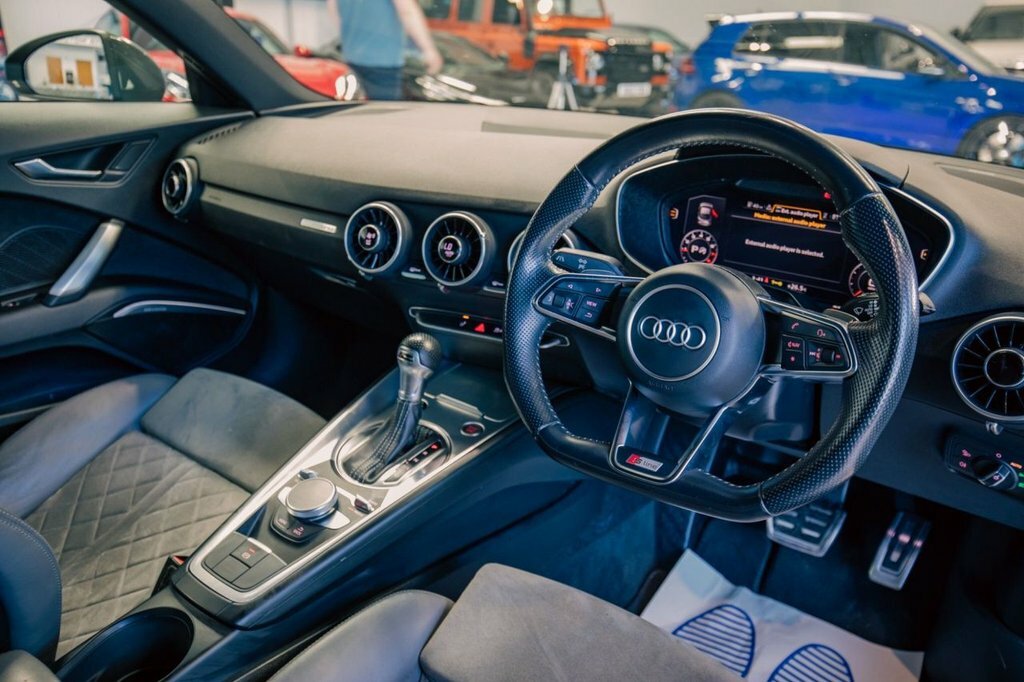Audi TT 2L S Line Grey