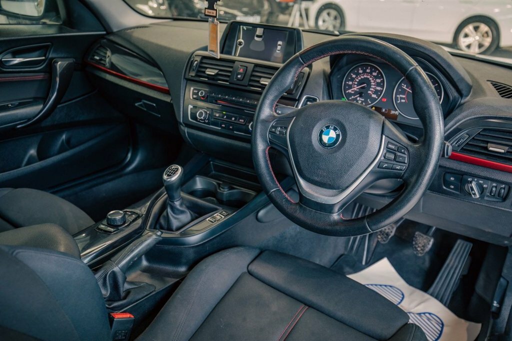 BMW 2 Series Gran Coupe 2L Sport White