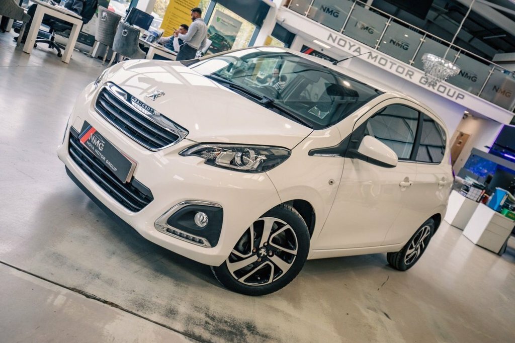 Peugeot 108 1.2L Allure White #3