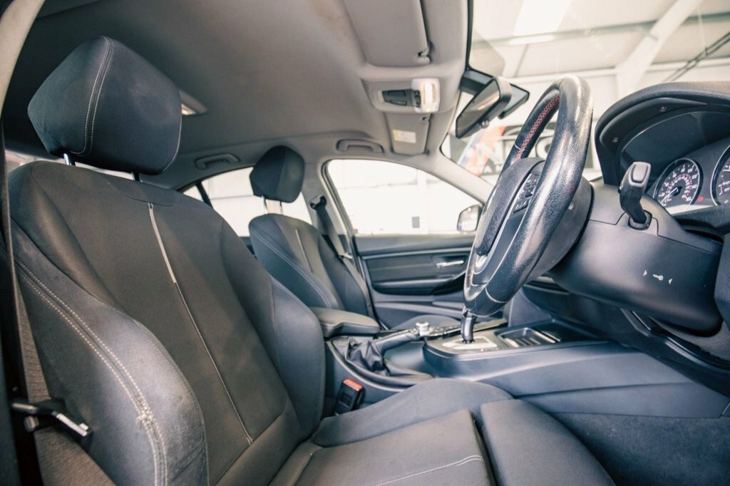 BMW 3 Series 2L Sport White #2