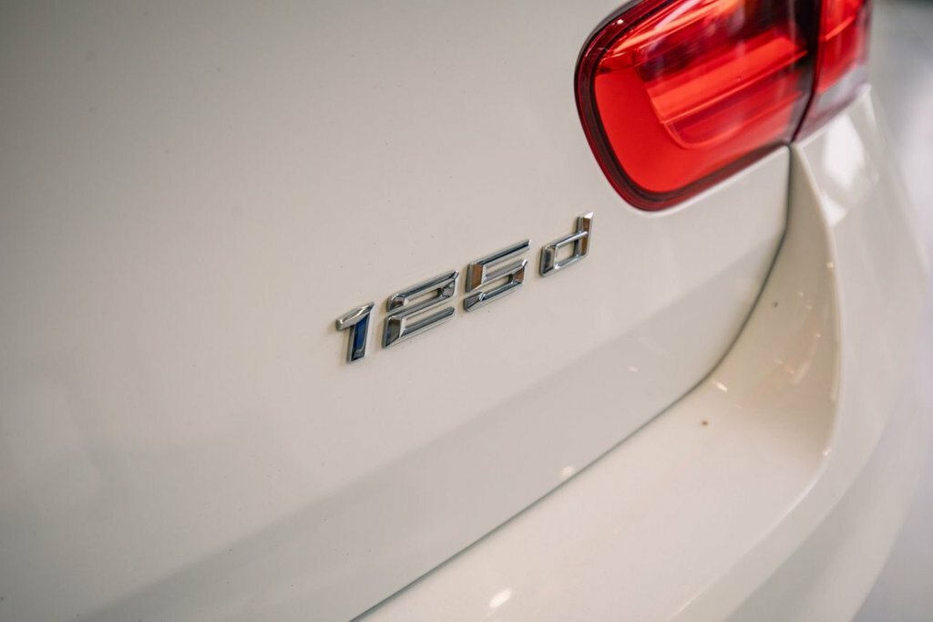BMW 1 Series 2L M Sport YE65HBZ White #6