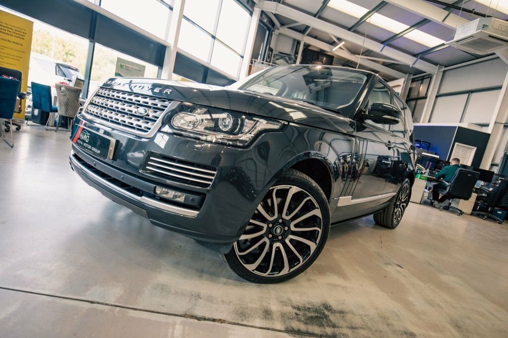 Land Rover Range Rover 4.4L Autobiography 5dr Grey #4