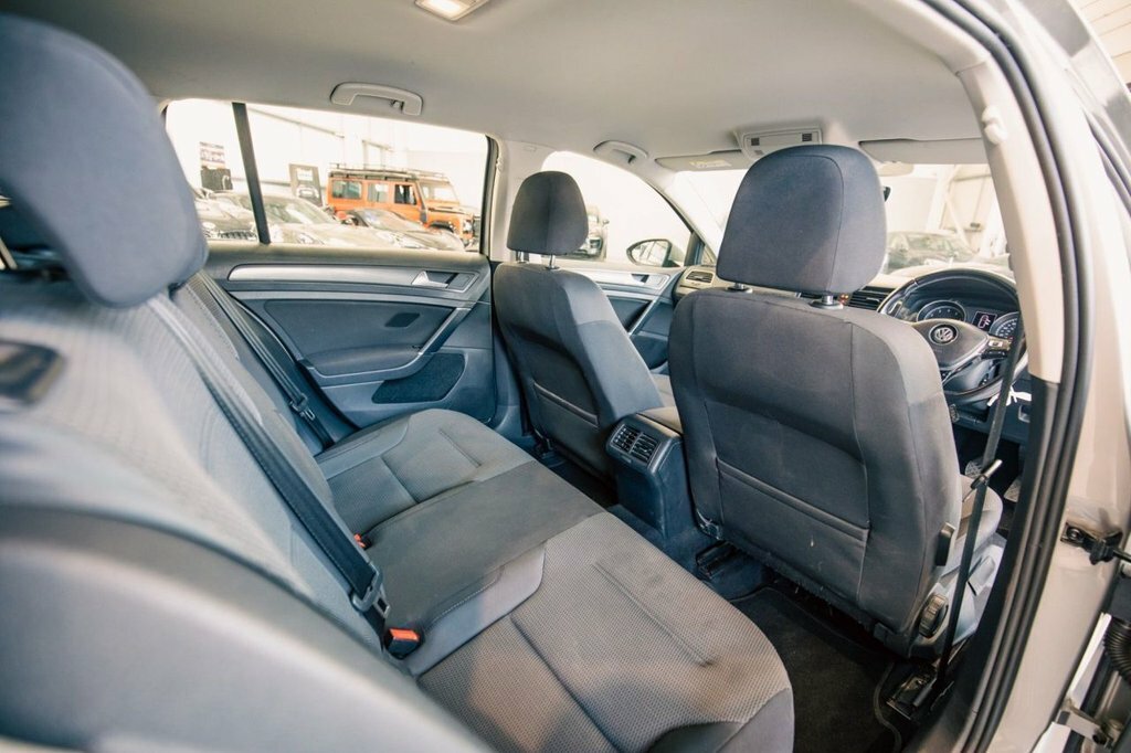 Volkswagen Golf 1L Se Nav GD68JSX Silver #6