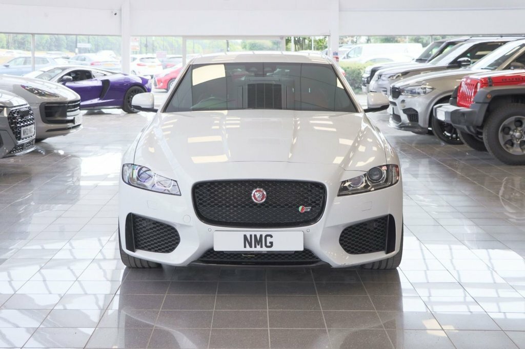 Jaguar XF 3L S White #6