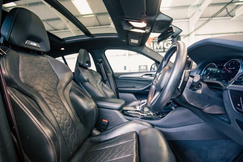 BMW X4 M 3L Competition Black #2