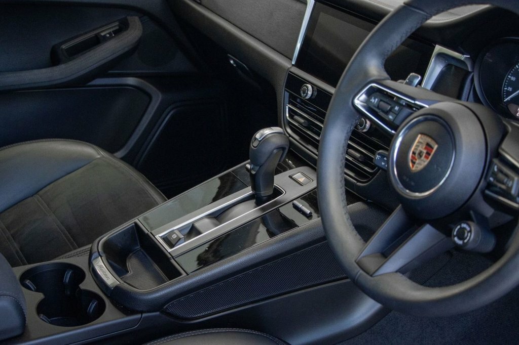 Porsche Macan 2.9L Gts LY74FRP Grey #3