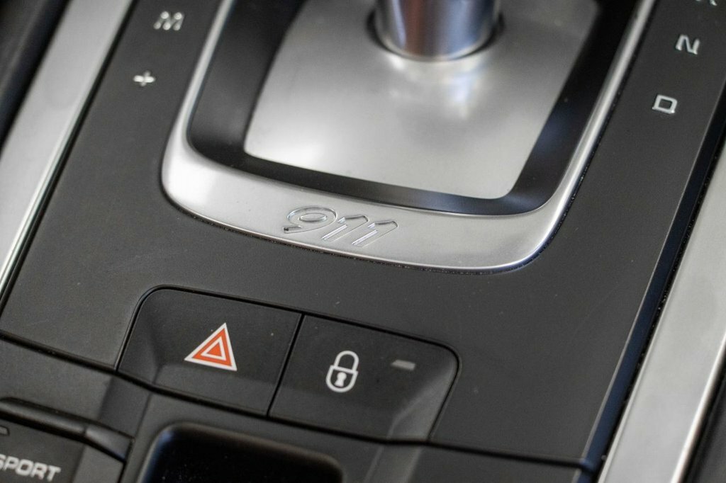 Porsche 911 Petrol 2dr Pdk #54