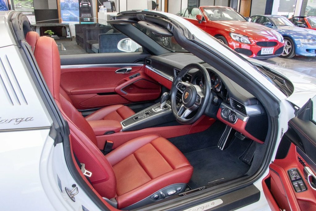 Porsche 911 Petrol 2dr Pdk #34