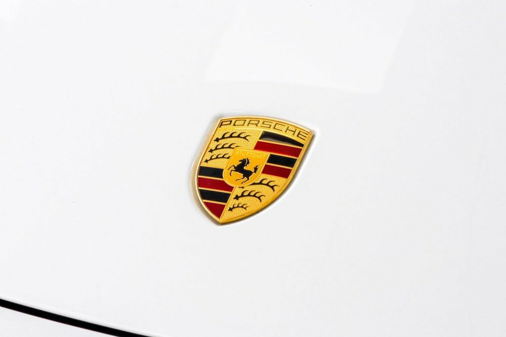 Porsche 911 Petrol 2dr Pdk #24