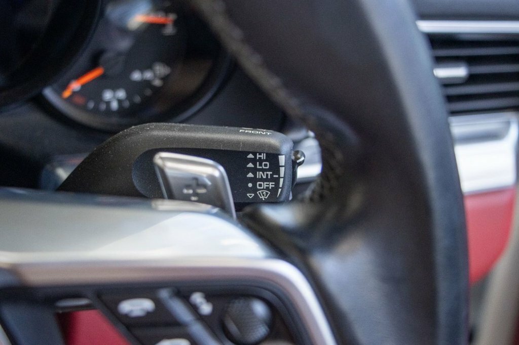 Porsche 911 Petrol 2dr Pdk #49