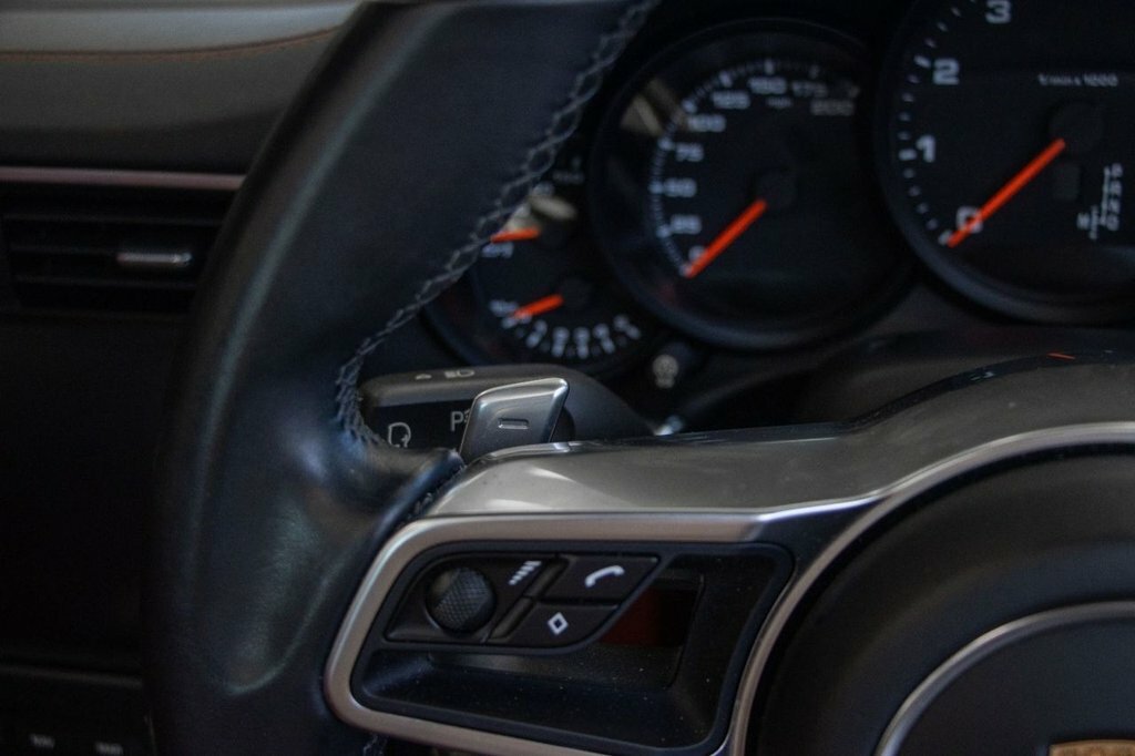 Porsche 911 Petrol 2dr Pdk #47
