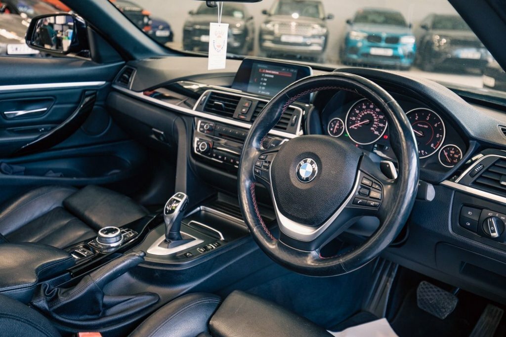 BMW 4 Series 2L Sport YF67HHL Black