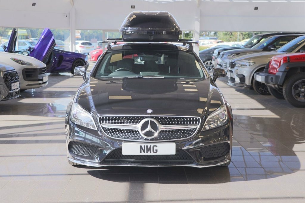 Mercedes-Benz CLS 2.1L Amg Line Black #6