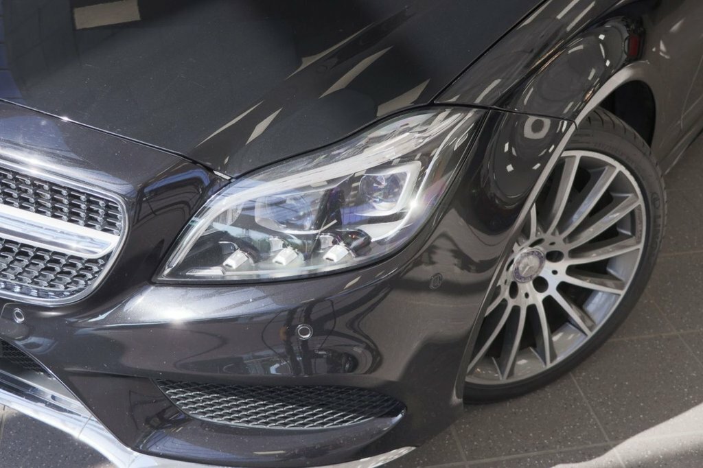 Mercedes-Benz CLS 2.1L Amg Line Black #5