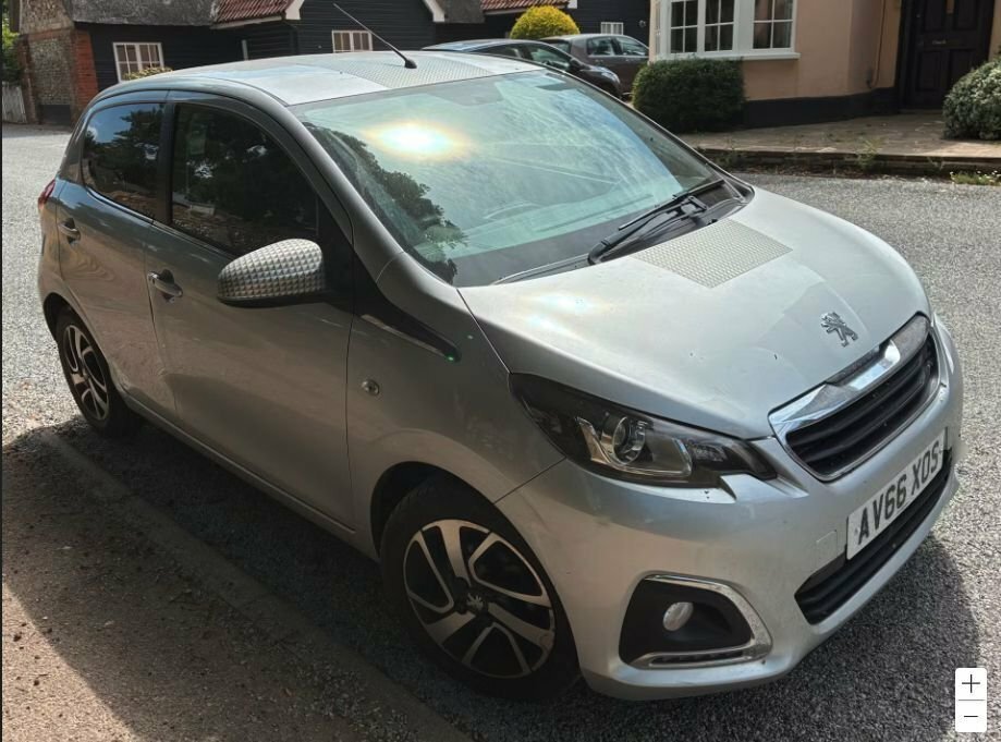 Peugeot 108 1.2L Allure Silver