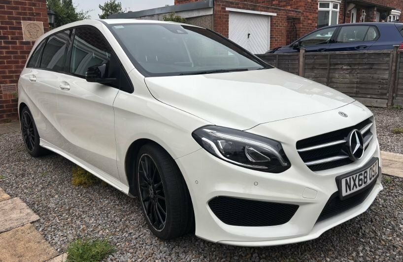 Mercedes-Benz B Class 2.1L Amg Line White