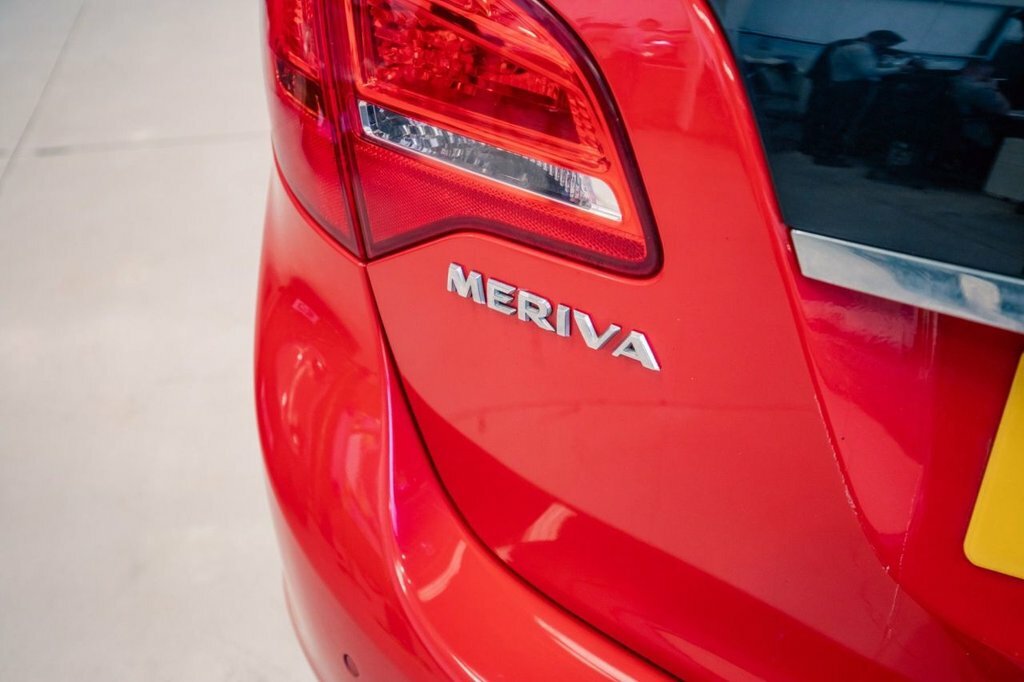 Vauxhall Meriva 1.4L Exclusiv Red #5