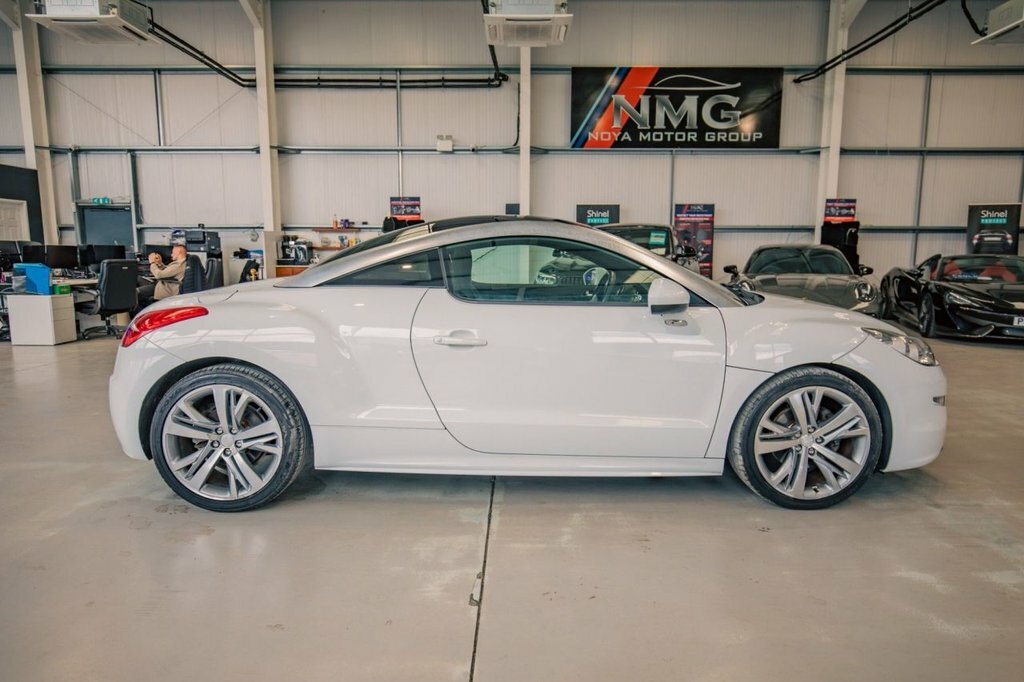 Peugeot RCZ  Red #19