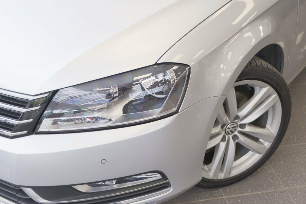 Volkswagen Passat 2L Highline Silver #5