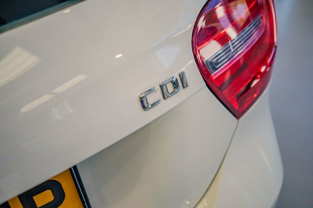 Mercedes-Benz A Class 1.5L Se CA64AZP White #4