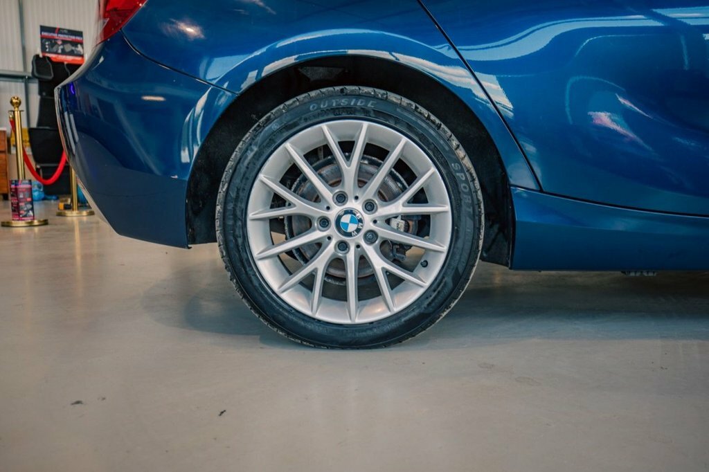 BMW 1 Series 1.6L Sport Blue #6
