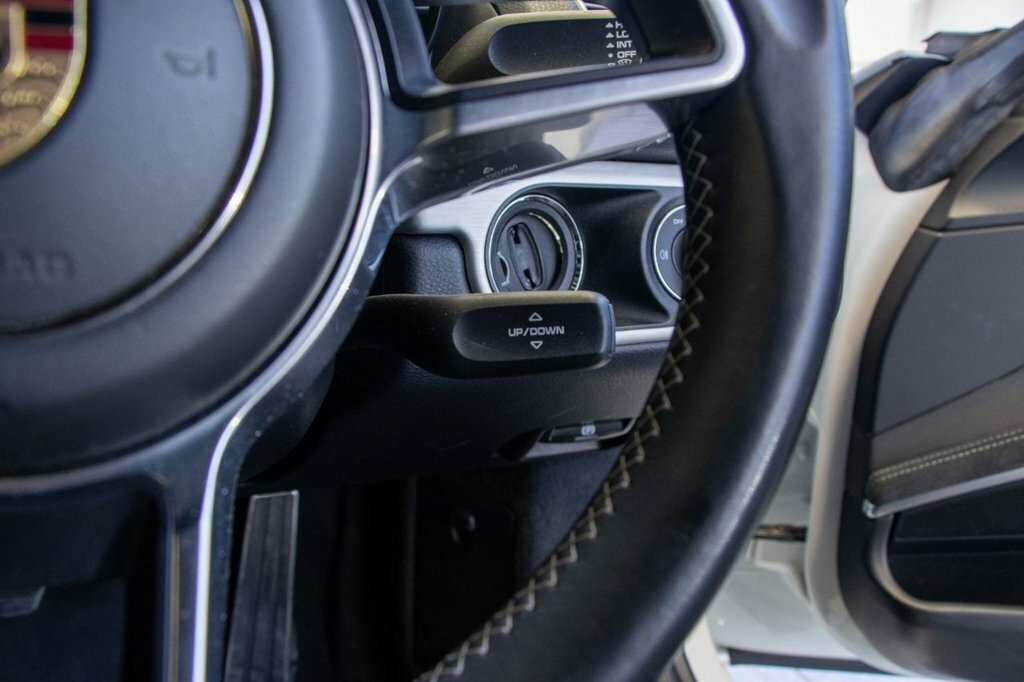 Porsche Cayman 3.4 981 S Coupe Silver #37
