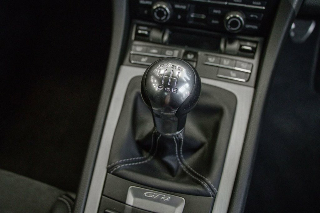 Porsche Cayman 3.4 981 S Coupe Silver #40