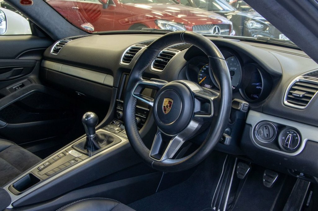 Porsche Cayman 3.4 981 S Coupe Silver #29