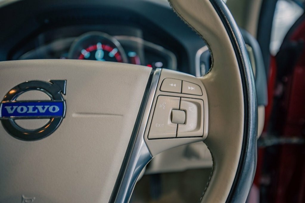 Volvo V60 T4 190 Se Lux Nav Blue #12