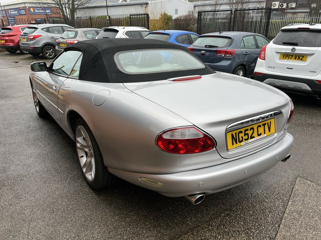 Jaguar XK8 4.2 2002 Silver #5