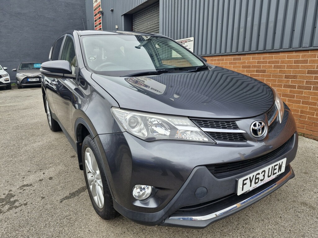 Toyota Rav 4 2.2 D-cat Icon 2013 Grey