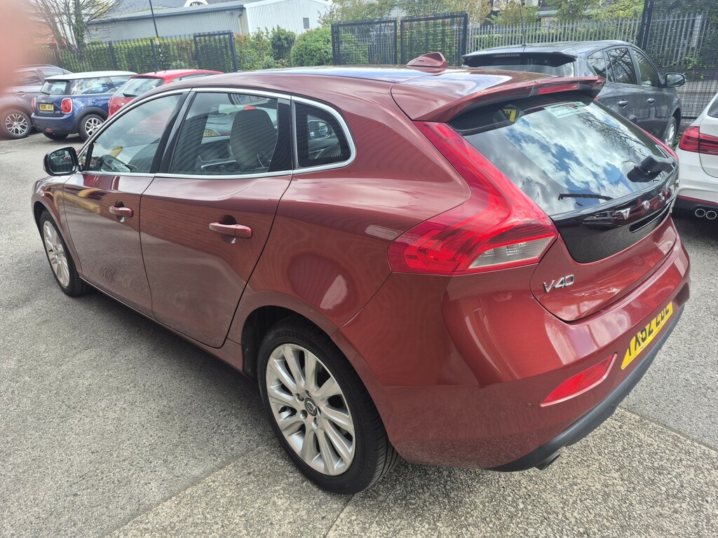 Volvo V40 2.0 D3 Se Lux 2012 YX62ZDZ Red #4