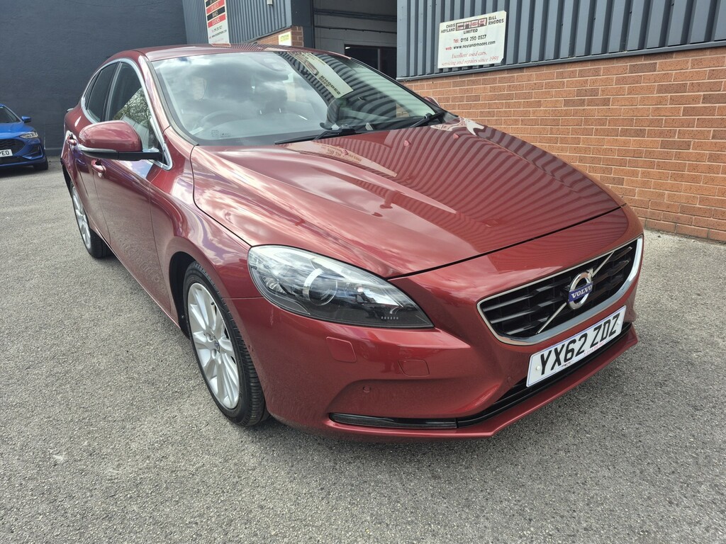 Volvo V40 2.0 D3 Se Lux 2012 Red
