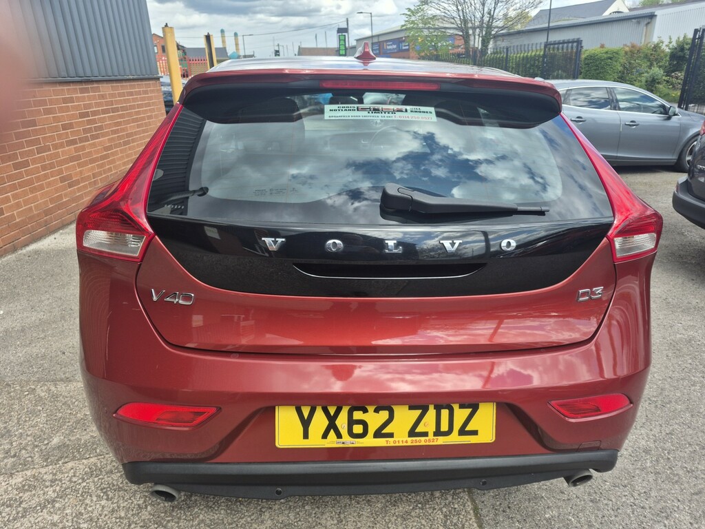 Volvo V40 2.0 D3 Se Lux 2012 YX62ZDZ Red #3