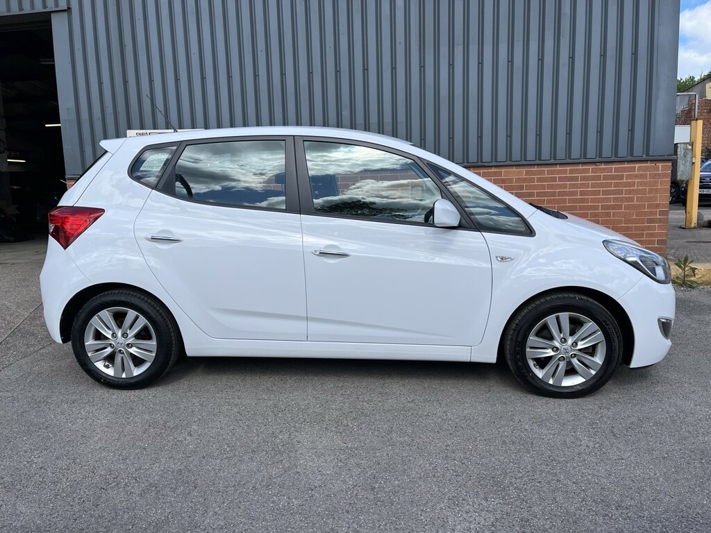 Hyundai Ix20 1.6 Active 2015 White #2