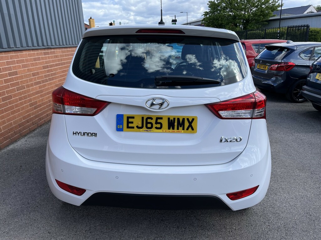 Hyundai Ix20 1.6 Active 2015 White #4