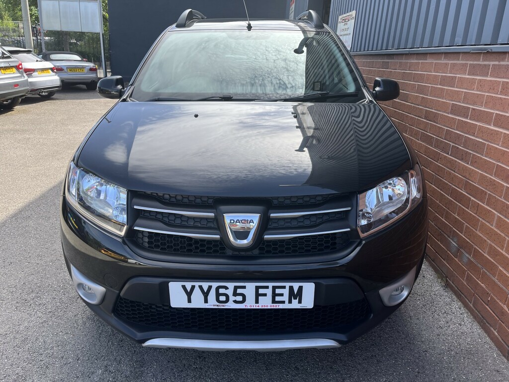 Dacia Sandero Stepway 1.5 Stepway Laureate Dci 90 2015 Black #4